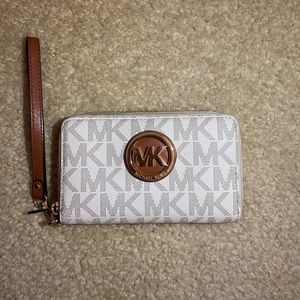 Michael Kors wallet